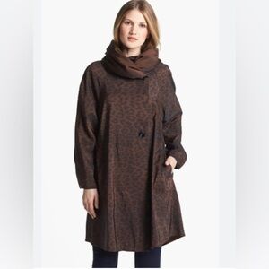 RAINCOAT Sz  XL Leopard Design A-Line Pleated Collar Flowy Elegant Coat Pockets